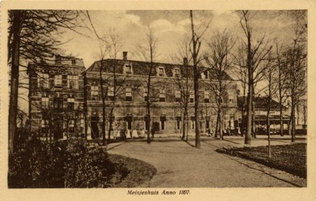 Meisjeshuis, 1897