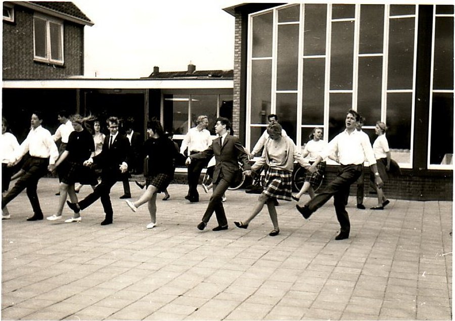 Opening Noorderpark: o.a. Tonnie van Dopschütz, Erwin Herst, Ferry Tietema, Ed Koedijk, 19 oktober 1967